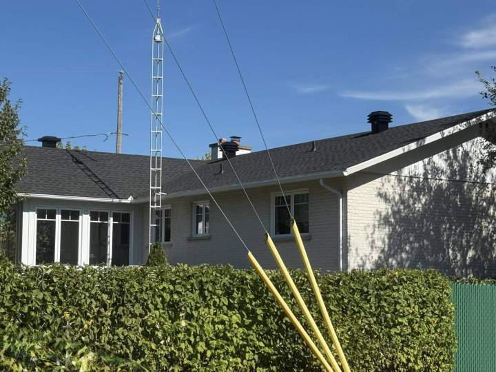 Toit résidentiel en bardeaux d'asphalte Saint-Rémi